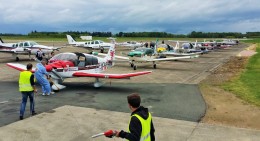 the aircrafts to the refuelling.